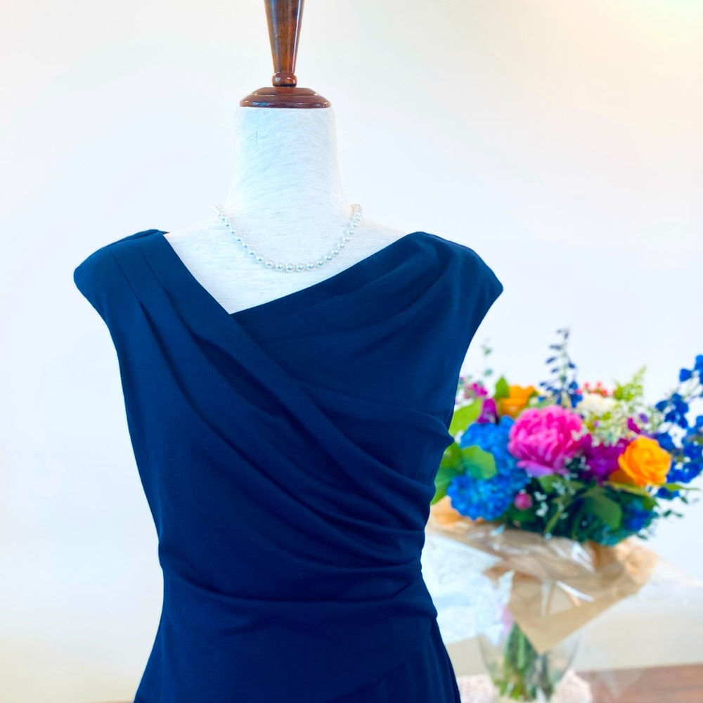 🌹Lauren Ralph Lauren Elegant Sleeveless Dress, Size 6, Navy Blue